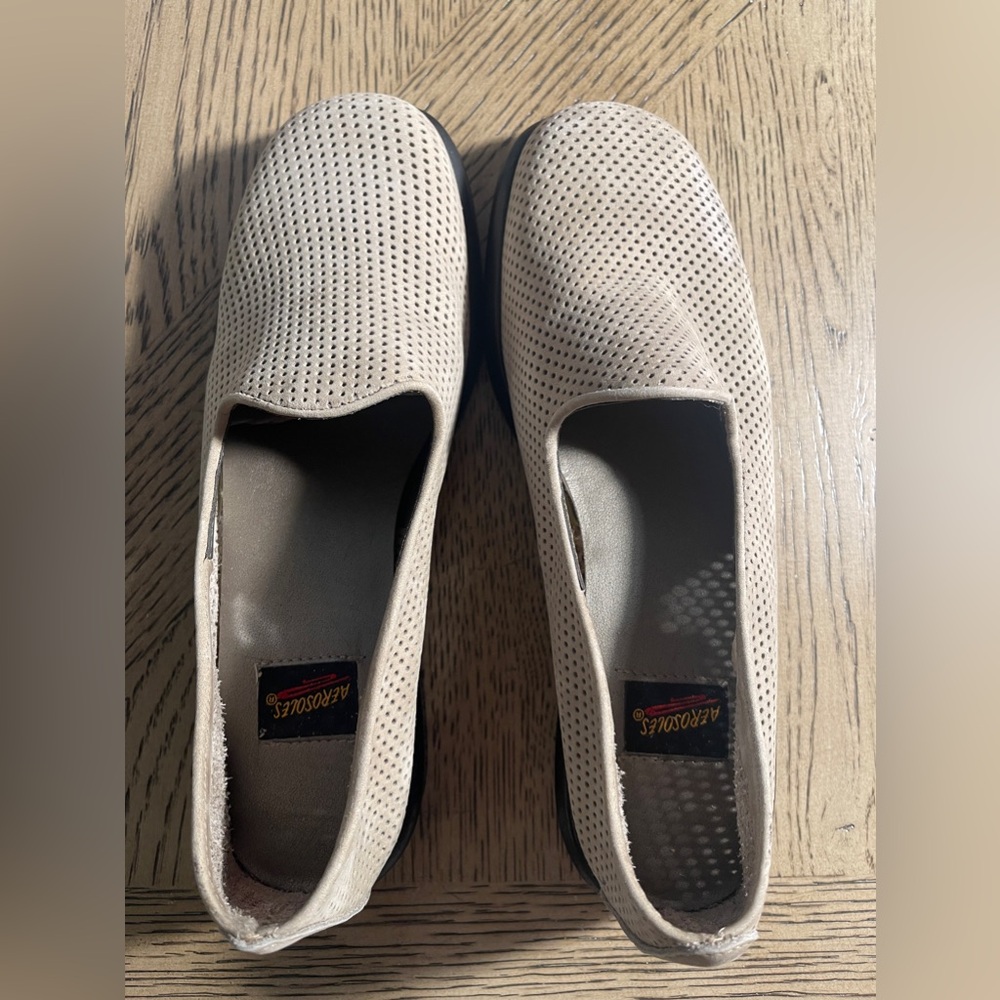 Aerosole “Day Slippers” Khaki vented Leather CLEARANCE - ANY 2 PAIRS OF SHOES